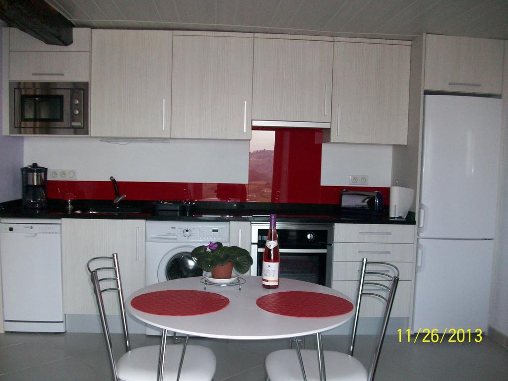 Appartement Larraburuko-Borda Sare Habitación foto